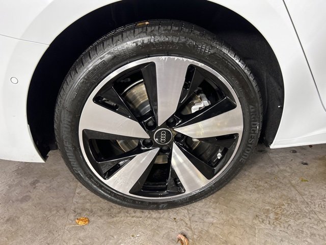 Used 2025 Audi A5 2.0T Premium Plus w/ Premium Plus image 9