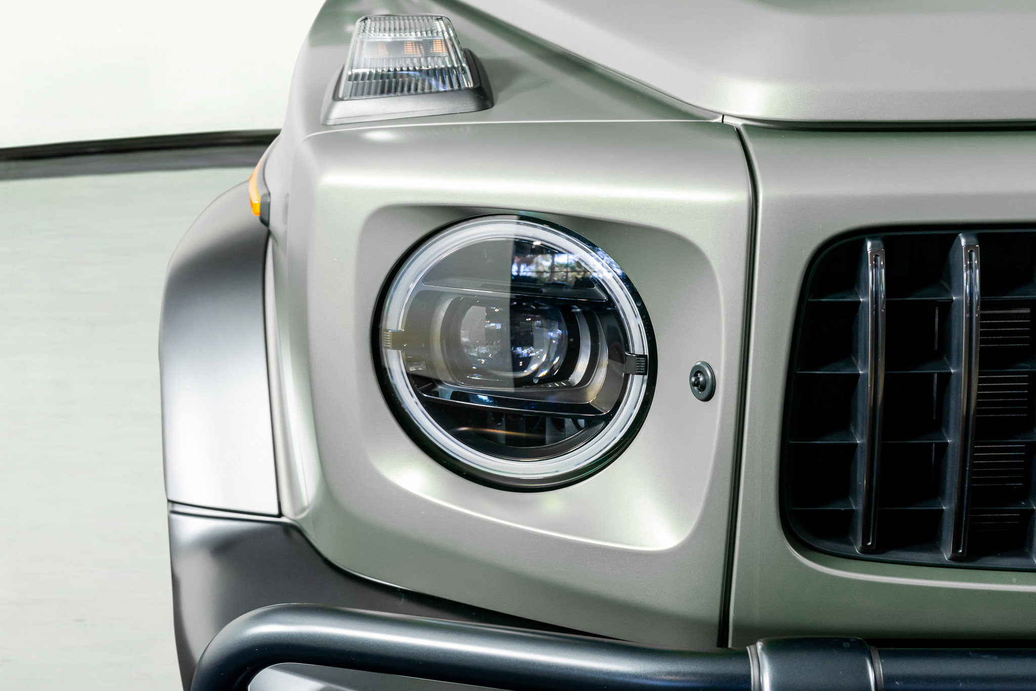 Used 2025 Mercedes-Benz G 63 AMG 4MATIC w/ Night Package Magno image 24