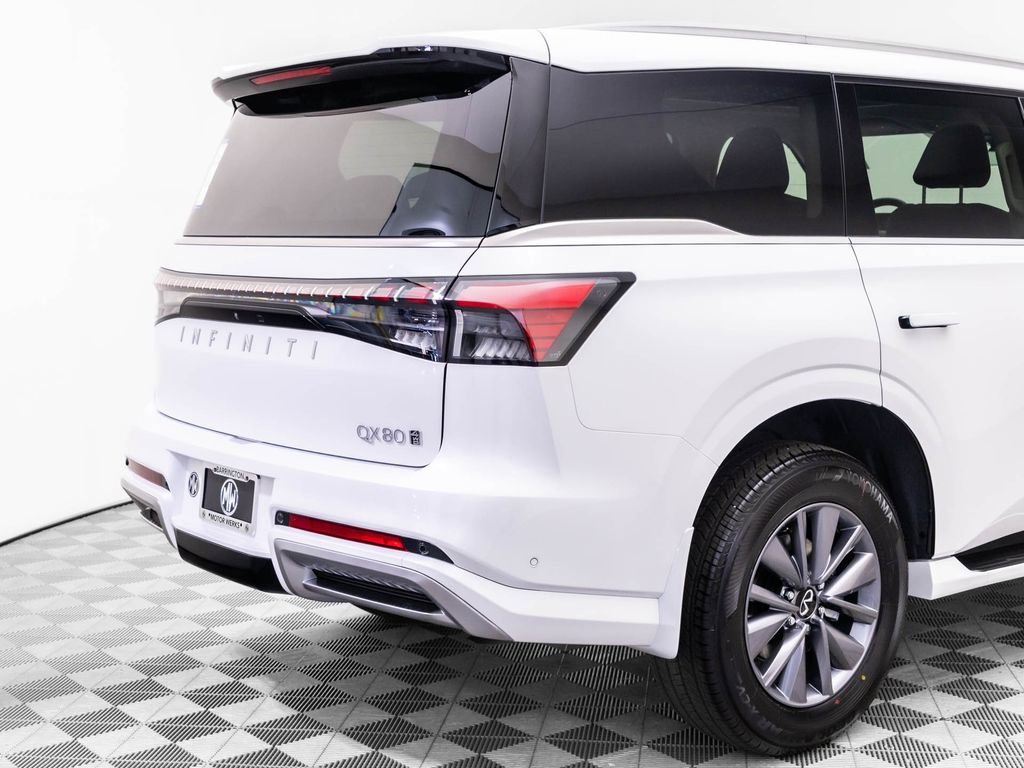 New 2026 INFINITI QX80 Pure w/ Cargo Package AWD/4WD image 31