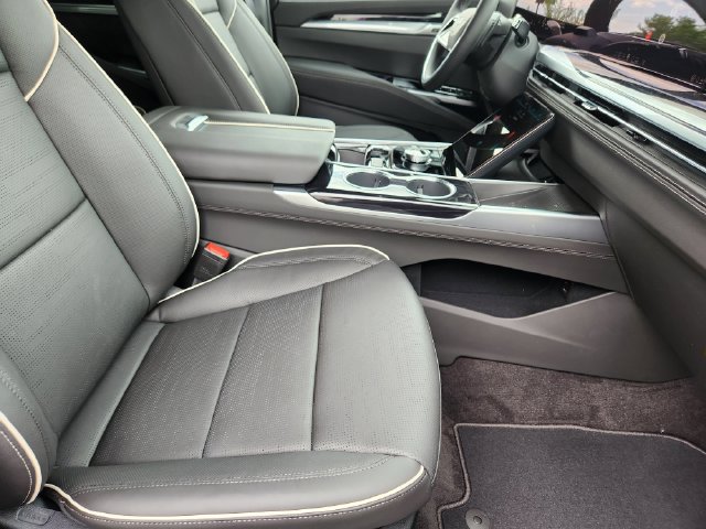 New 2026 Cadillac Escalade Sport w/ Touring Package AWD/4WD image 23