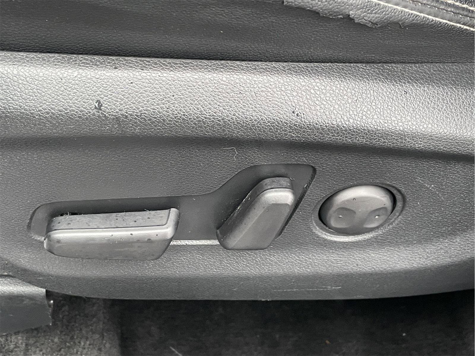 Used 2020 Kia Sportage EX AWD/4WD image 23