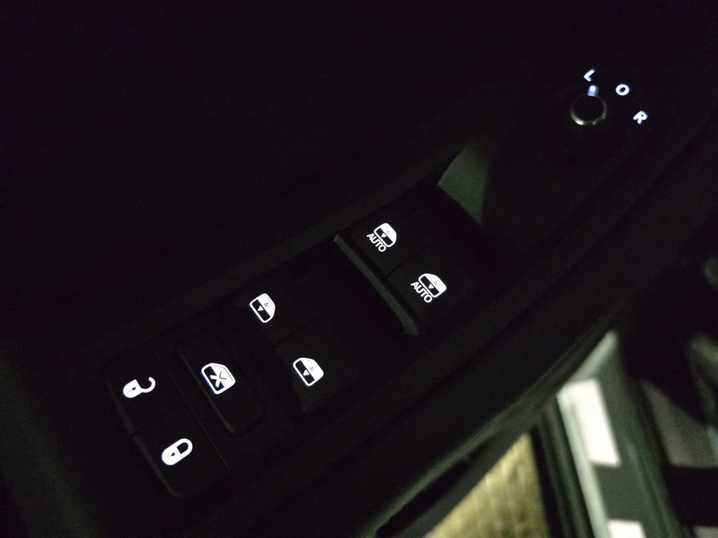 New 2026 Jeep Grand Cherokee Altitude image 26