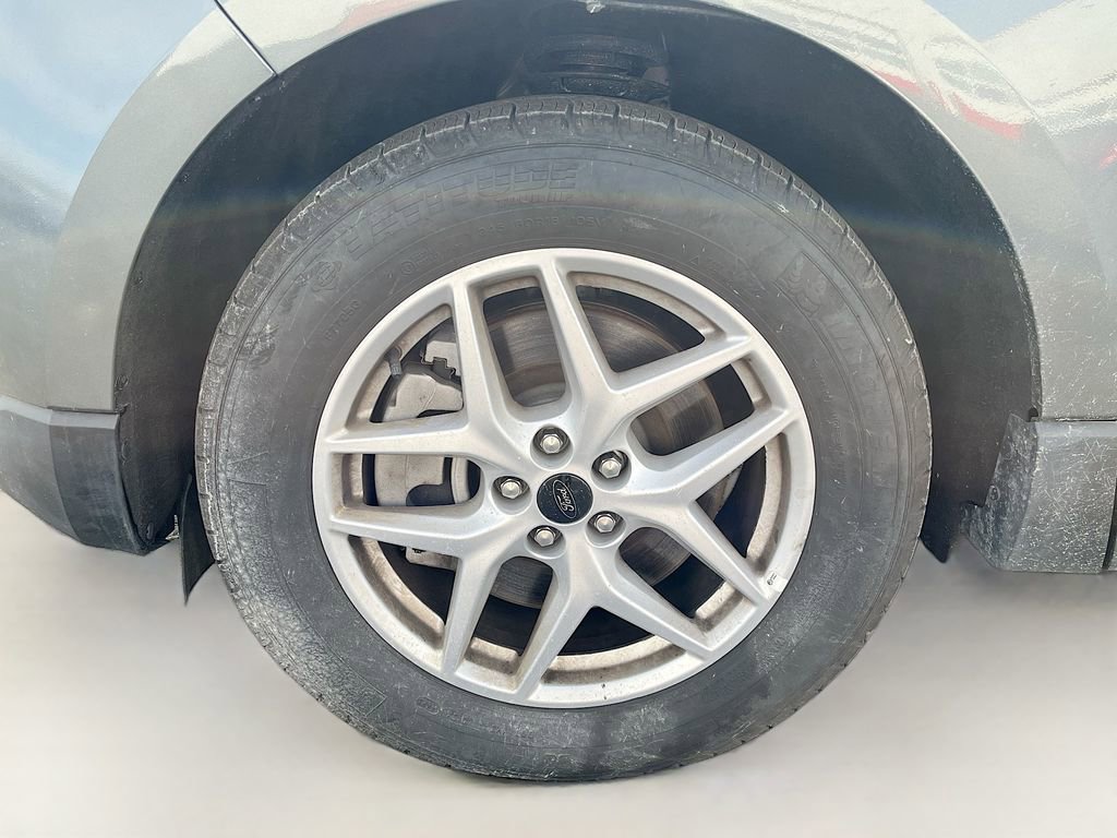 Used 2024 Ford Edge SEL AWD/4WD image 30