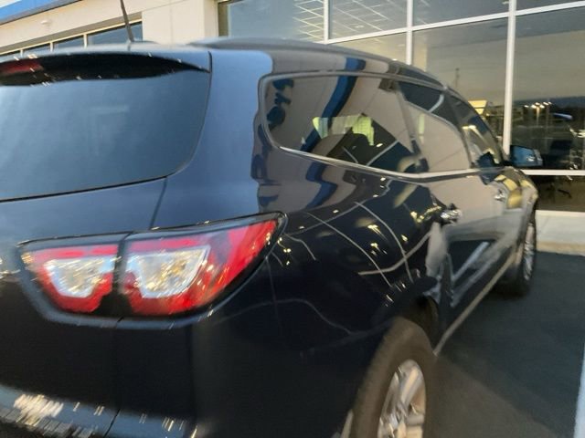 Used 2016 Chevrolet Traverse LT image 5