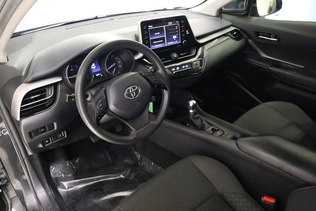 Used 2021 Toyota C-HR LE FWD image 11