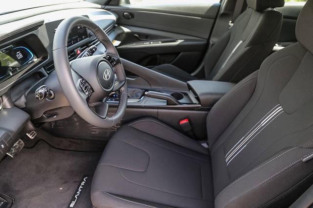 New 2026 Hyundai Elantra Sport FWD image 19