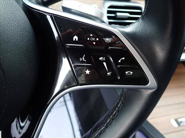 Used 2025 Mercedes-Benz GLE 350 4MATIC w/ AMG Line Exterior image 17