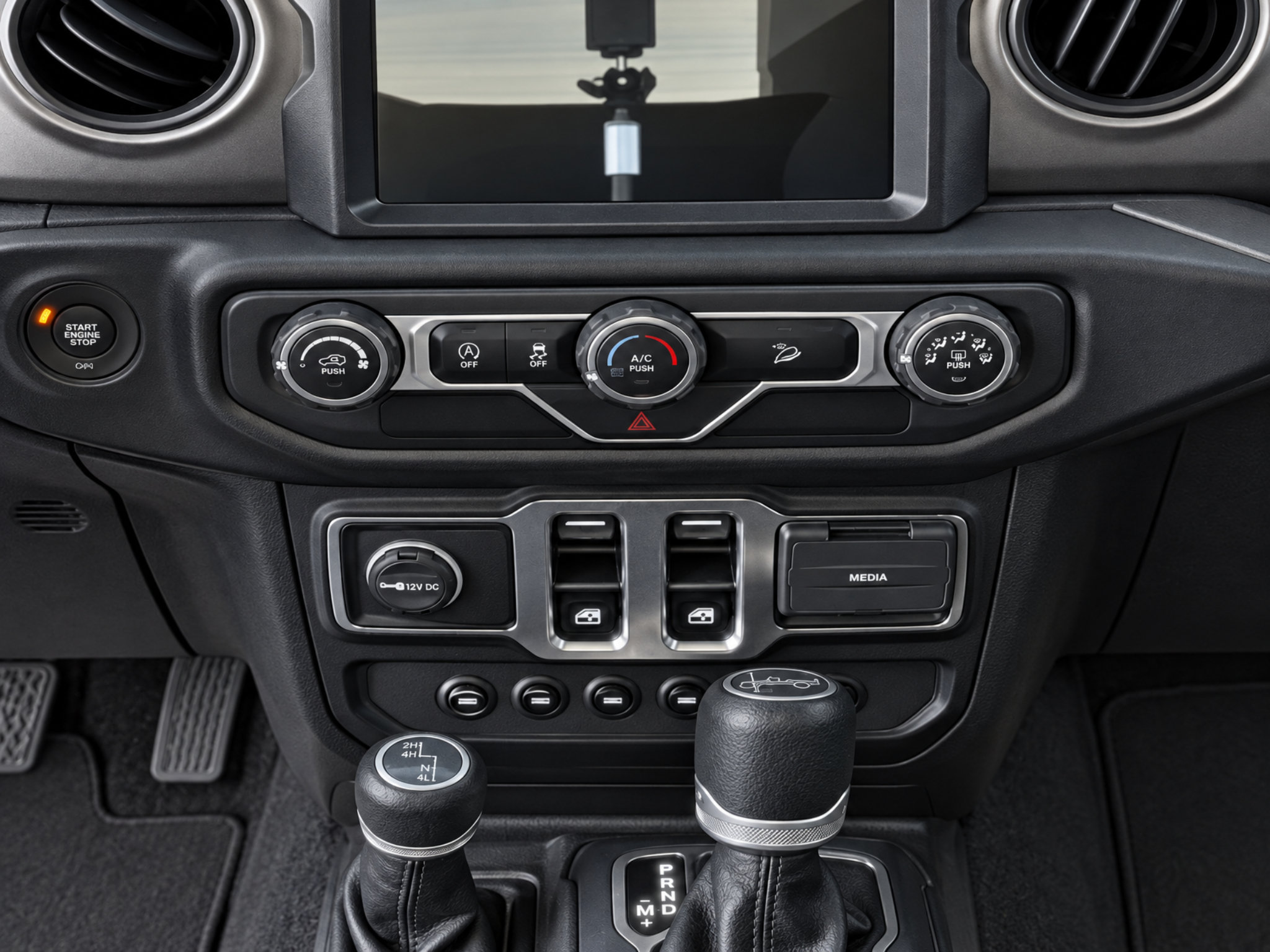 Used 2019 Jeep Wrangler Sport AWD/4WD image 10