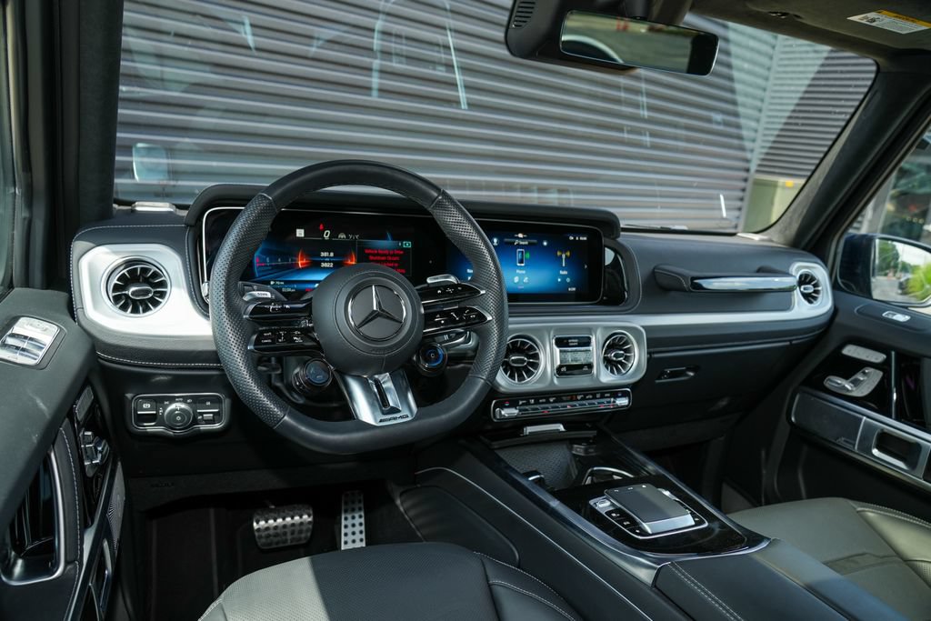 Used 2026 Mercedes-Benz G 63 AMG 4MATIC image 31