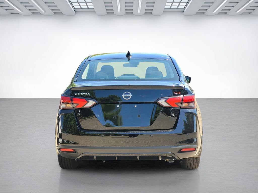 New 2025 Nissan Versa SR w/ Trunk Package FWD image 5