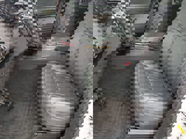 Used 2025 Land Rover Range Rover Sport Dynamic SE image 12