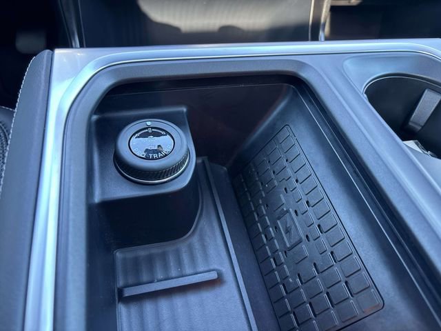 Used 2025 Ford Expedition Platinum w/ Stealth Performance Package image 27