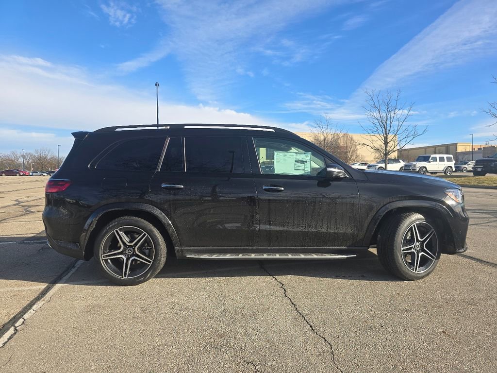 New 2026 Mercedes-Benz GLS 450 4MATIC image 17
