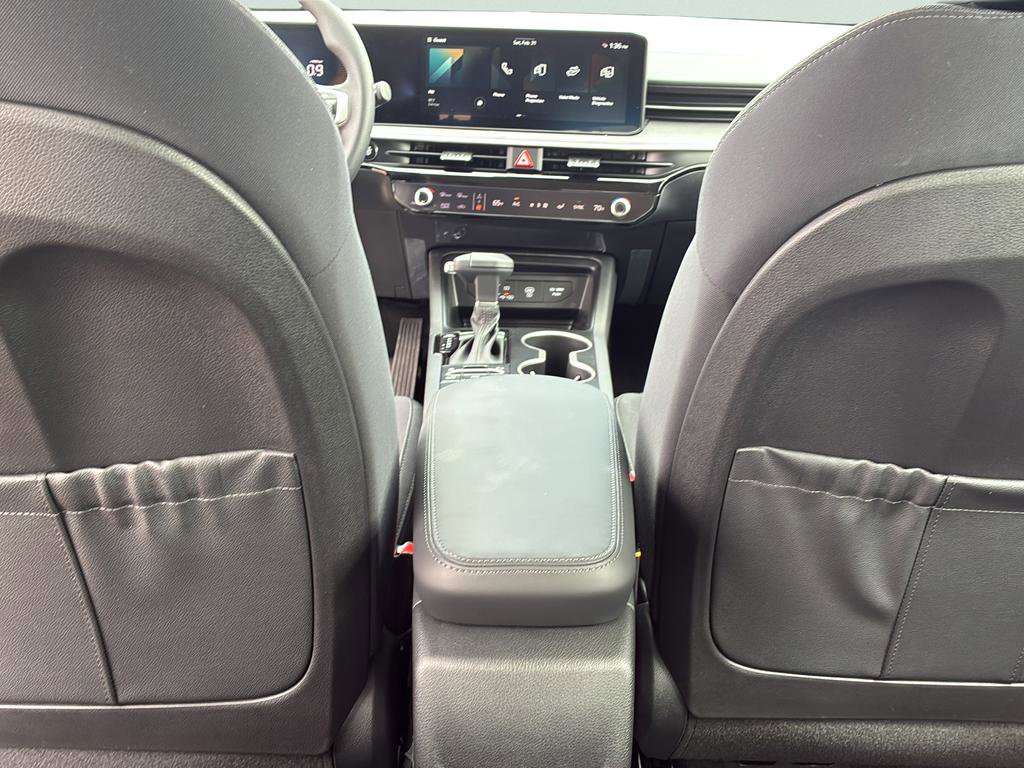New 2026 Kia K5 LXS FWD image 23