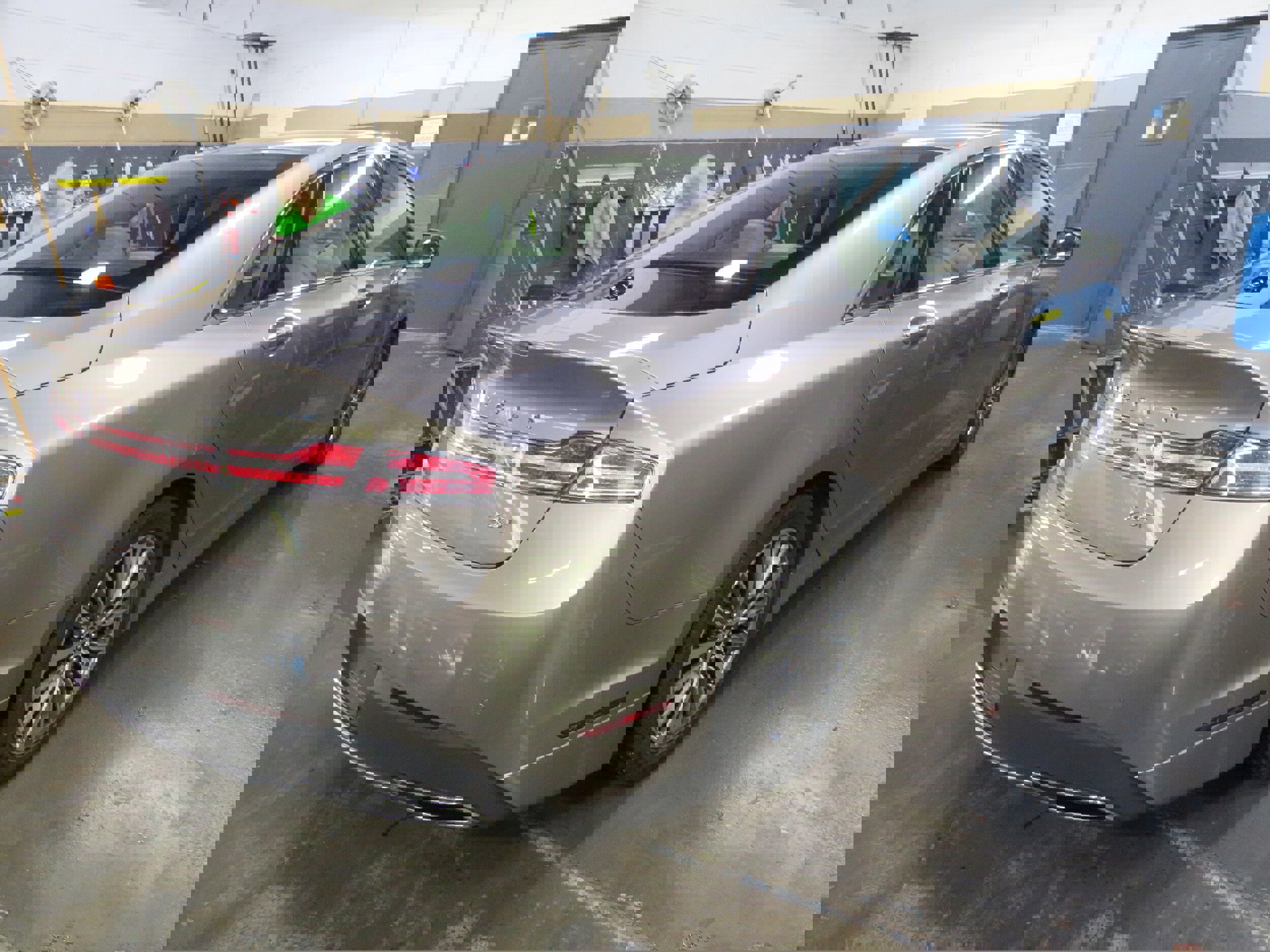 Used 2020 Lincoln MKZ w/ Convenience Package image 5