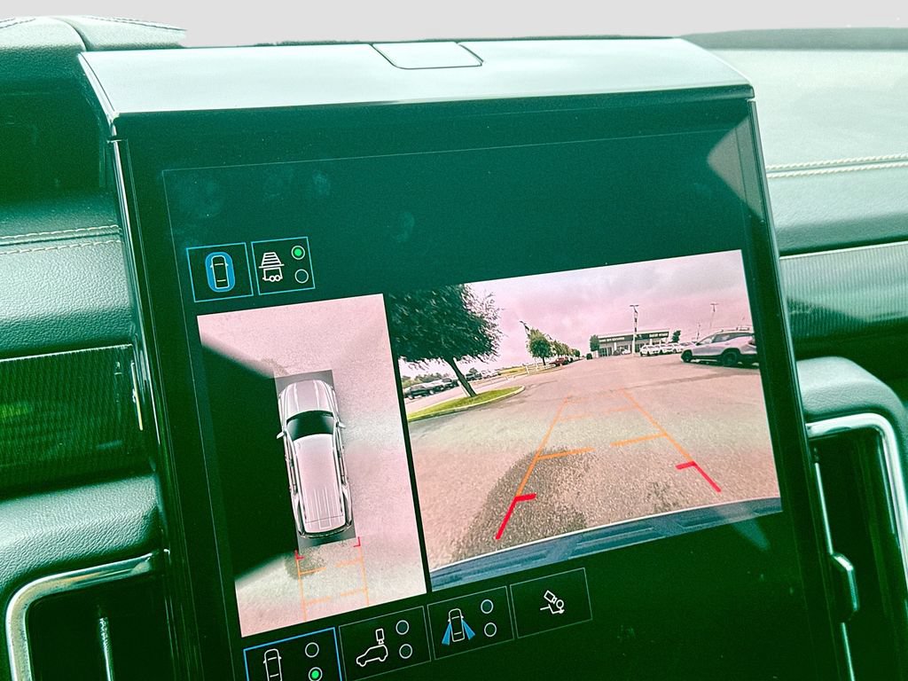 Used 2025 GMC Yukon Elevation w/ LPO, Floor Liner Package RWD image 17