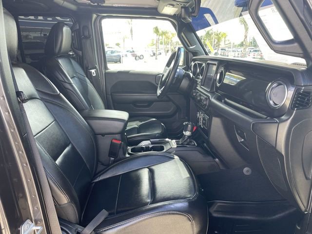Used 2021 Jeep Wrangler Unlimited Sahara AWD/4WD image 28