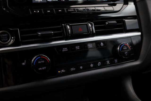 Certified 2024 Nissan Pathfinder SL image 20