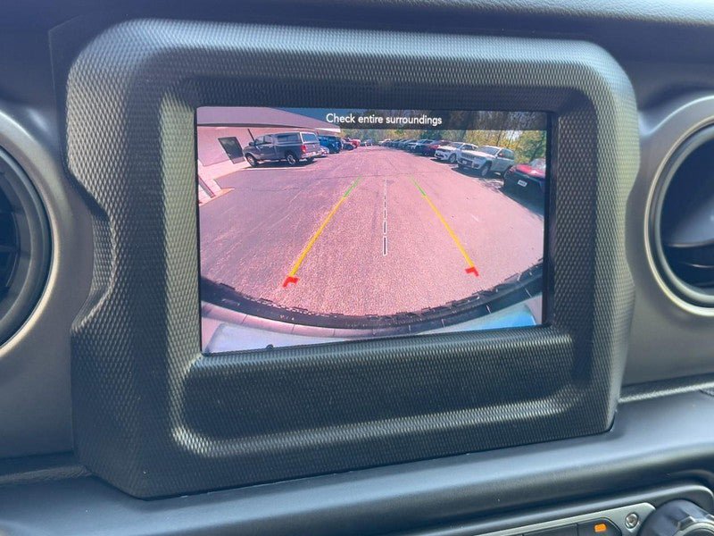 Used 2022 Jeep Wrangler Unlimited Sport AWD/4WD image 21