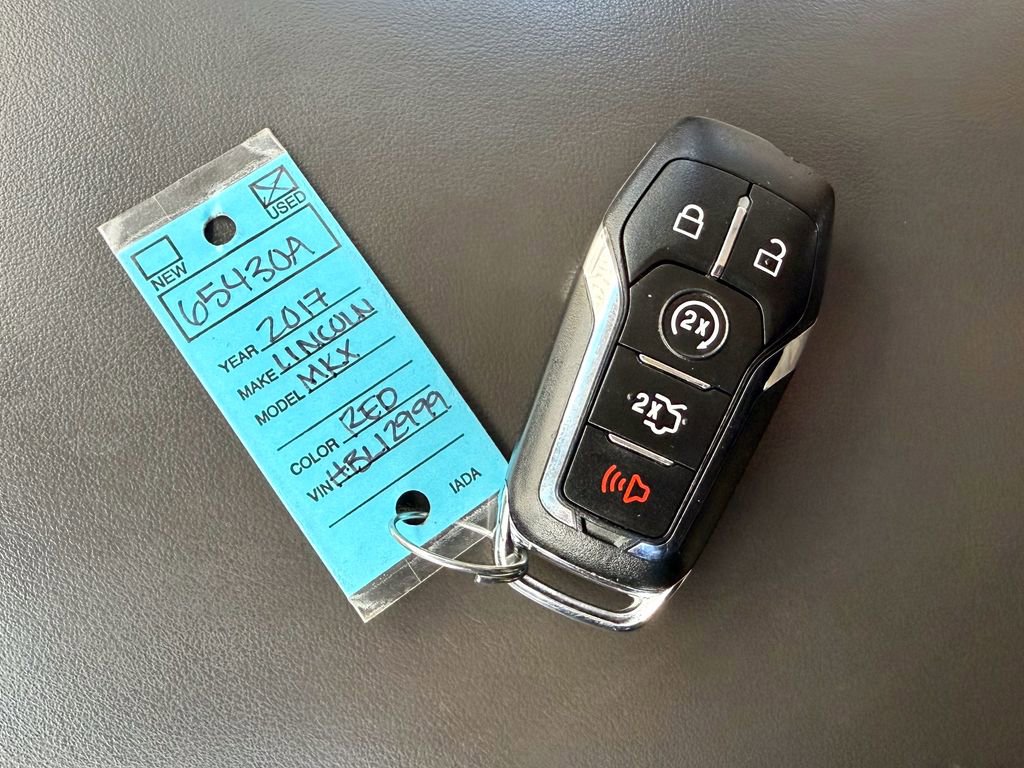 Used 2017 Lincoln MKX Reserve w/ Lincoln MKX Climate Package image 42