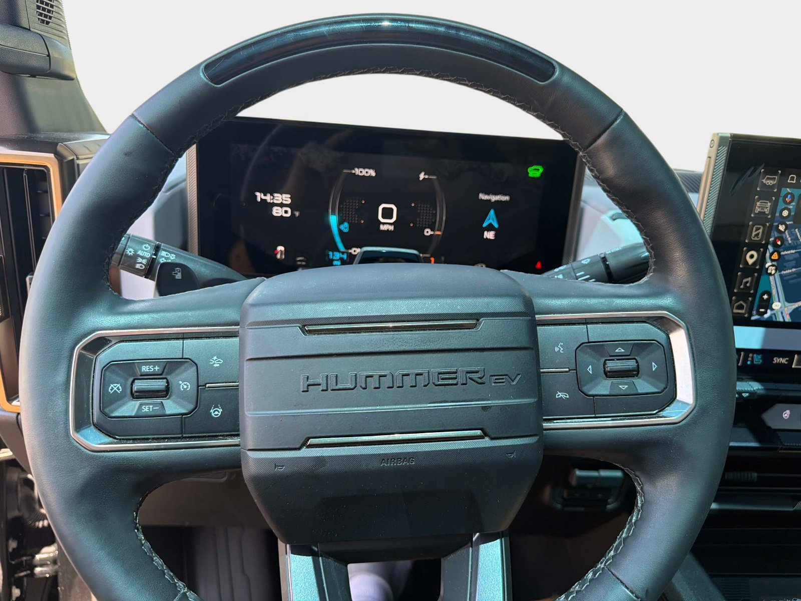 Used 2024 GMC Hummer EV 2X AWD/4WD image 25