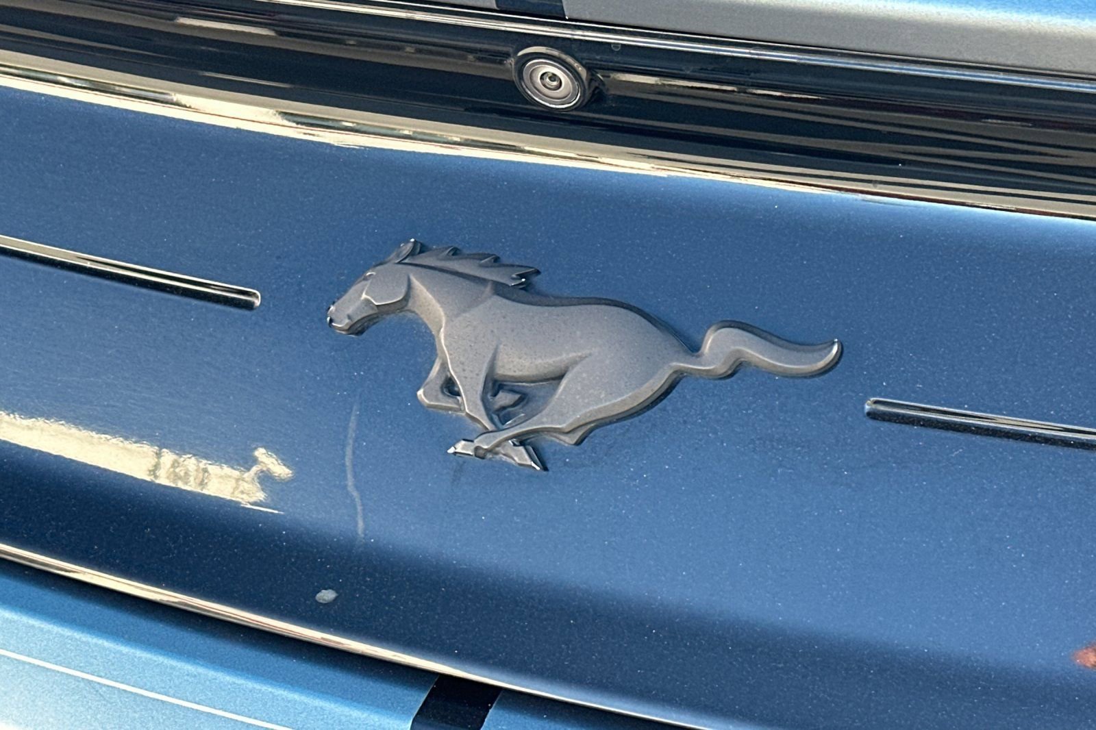 Used 2022 Ford Mustang Convertible w/ Equipment Group 101A image 25