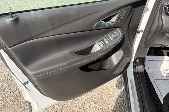 Used 2021 Buick Encore GX Select w/ Experience Buick Package AWD/4WD image 19
