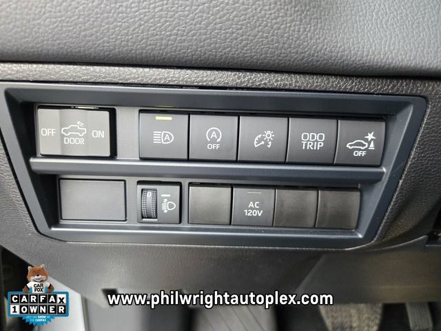 Used 2025 Toyota Tundra Limited w/ Power Package image 31