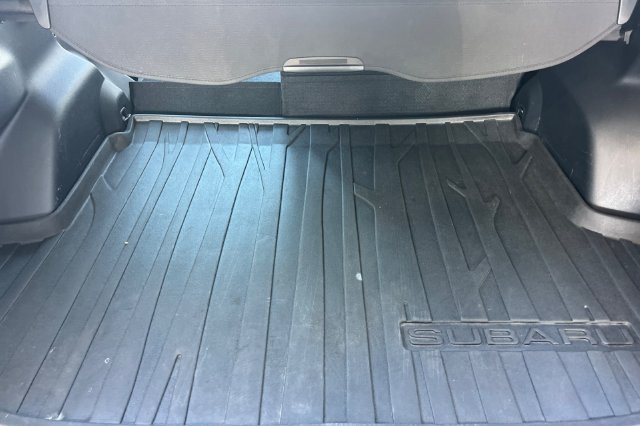 Used 2017 Subaru Forester 2.5i Limited w/ Popular Package #1 AWD/4WD image 16