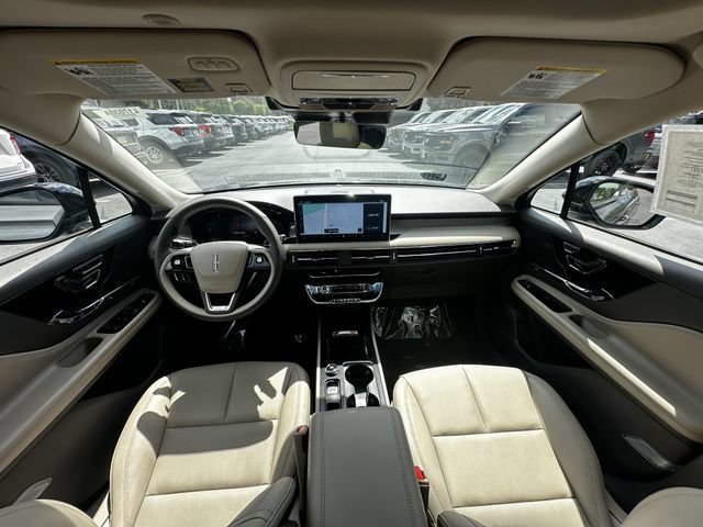 Certified 2023 Lincoln Corsair AWD w/ Equipment Group 101A image 16
