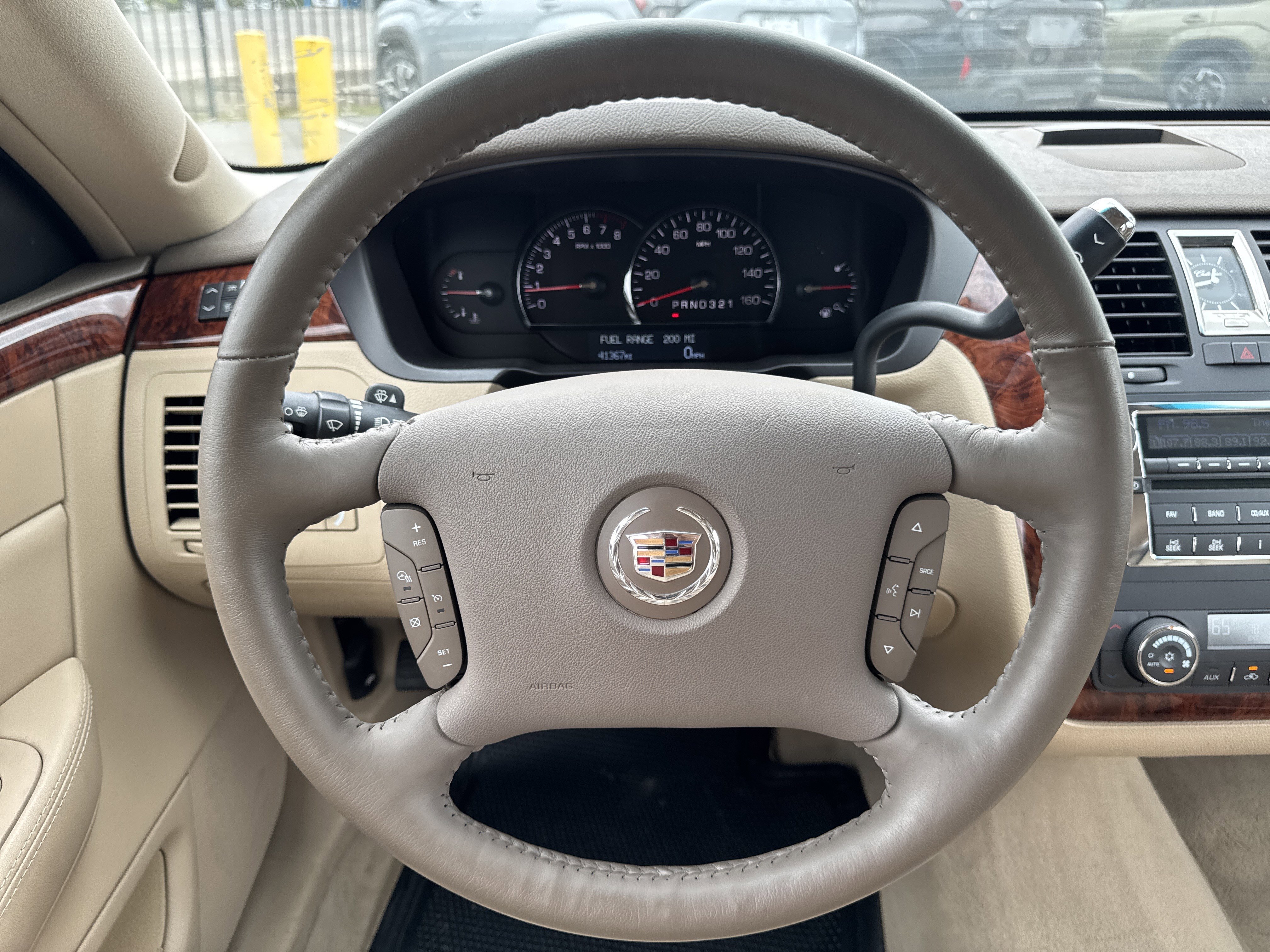 Used 2006 Cadillac DTS image 12