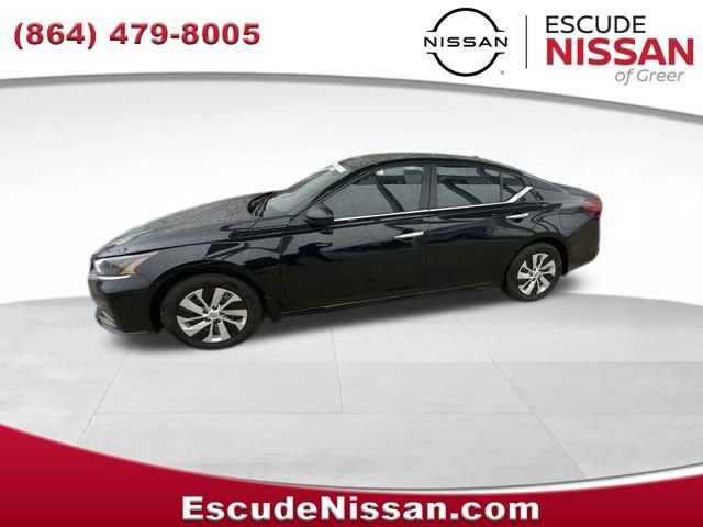 New 2025 Nissan Altima 2.5 S FWD image 5