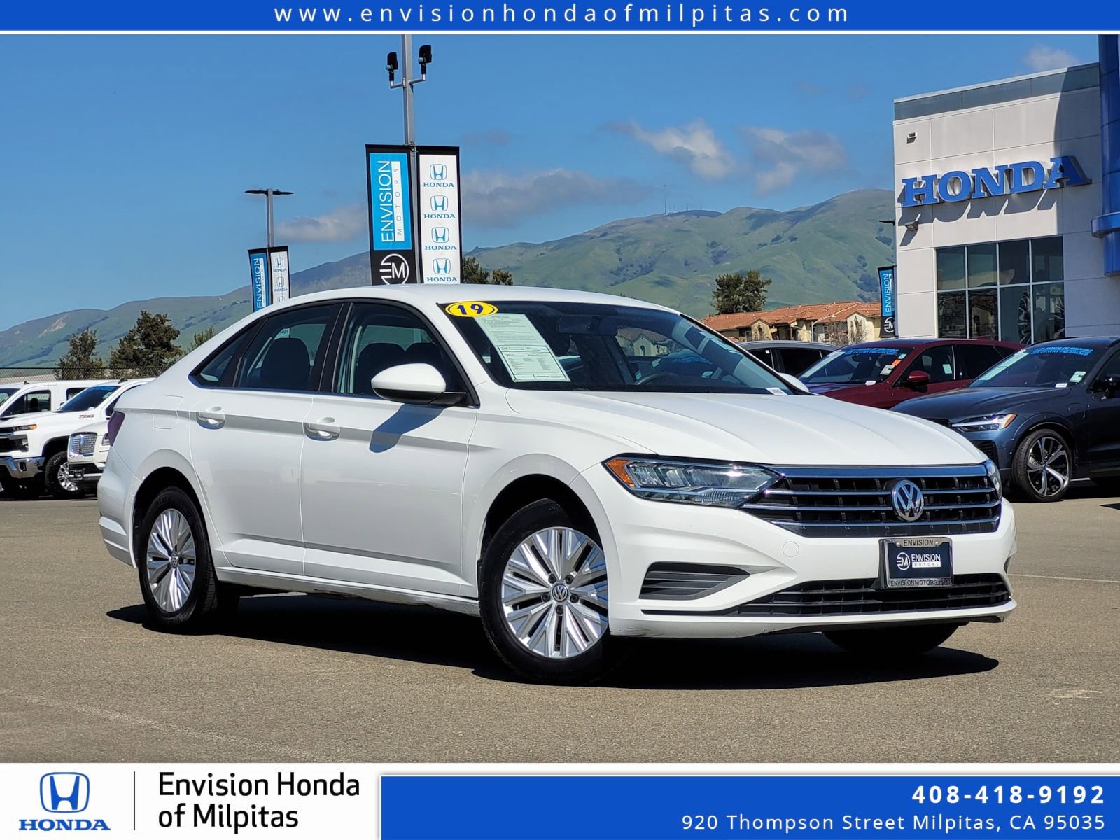Used 2019 Volkswagen Jetta S image 1