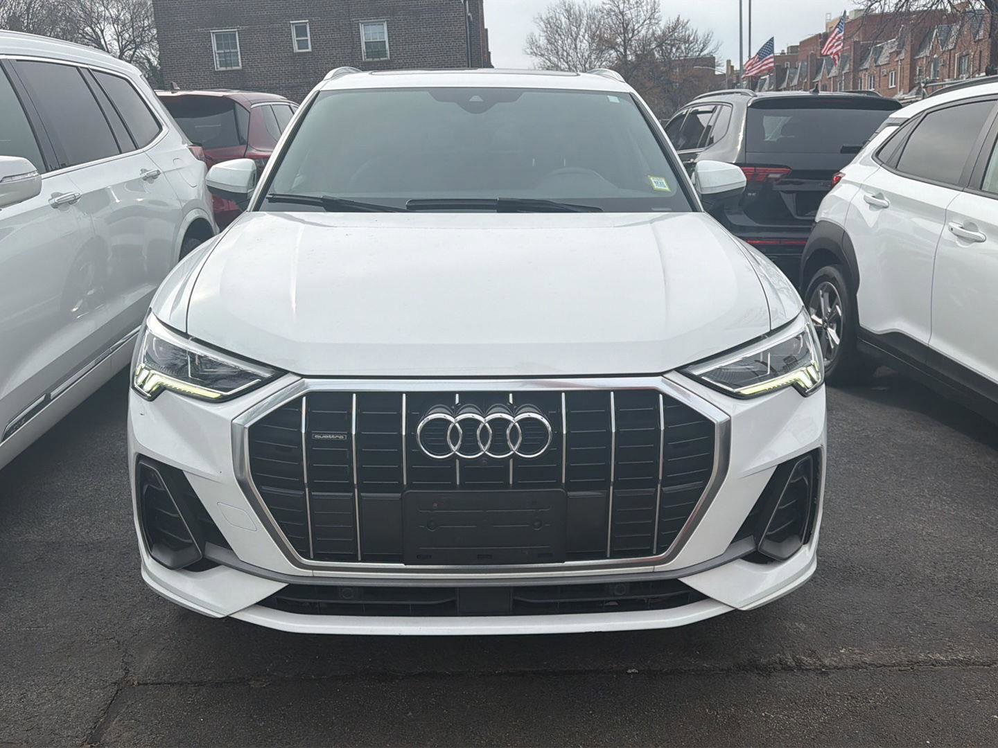 Used 2020 Audi Q3 2.0T Prestige w/ Prestige Package image 2
