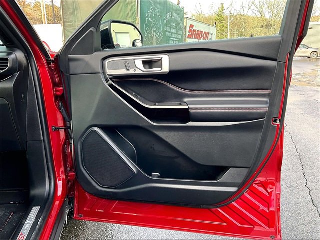 Used 2022 Ford Explorer ST-Line w/ Class IV Trailer Tow Package image 20