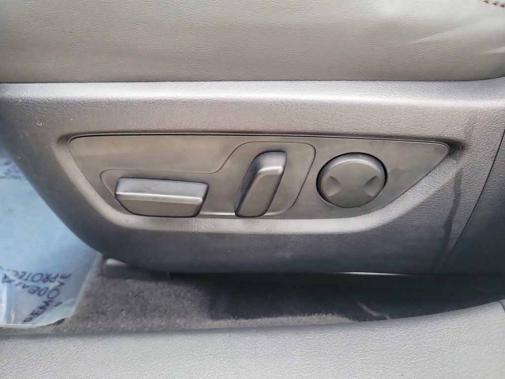 Certified 2024 MAZDA CX-30 2.5 Turbo w/ Premium Package image 20