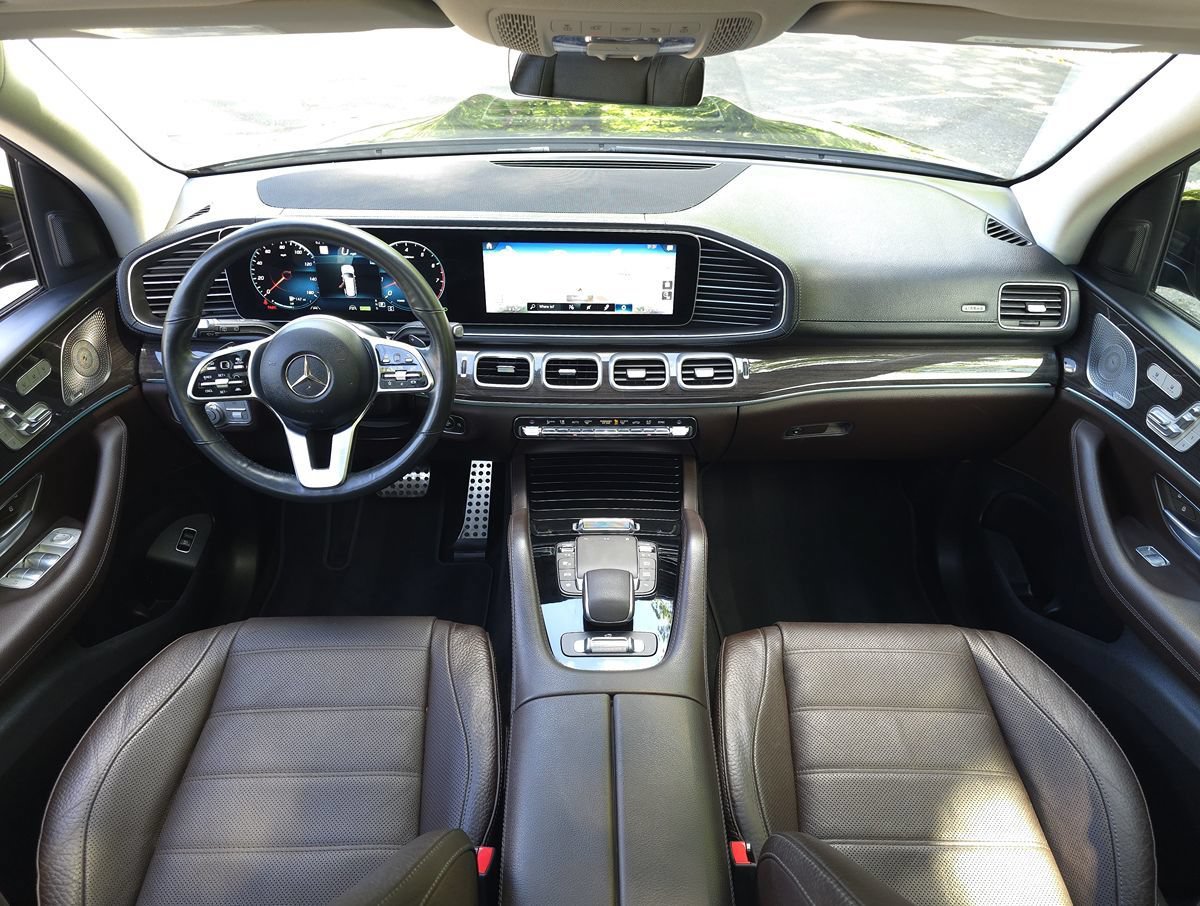 Used 2022 Mercedes-Benz GLS 450 4MATIC image 10