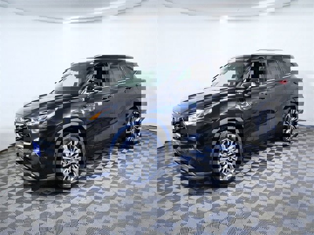 Used 2020 Toyota Highlander Platinum image 5