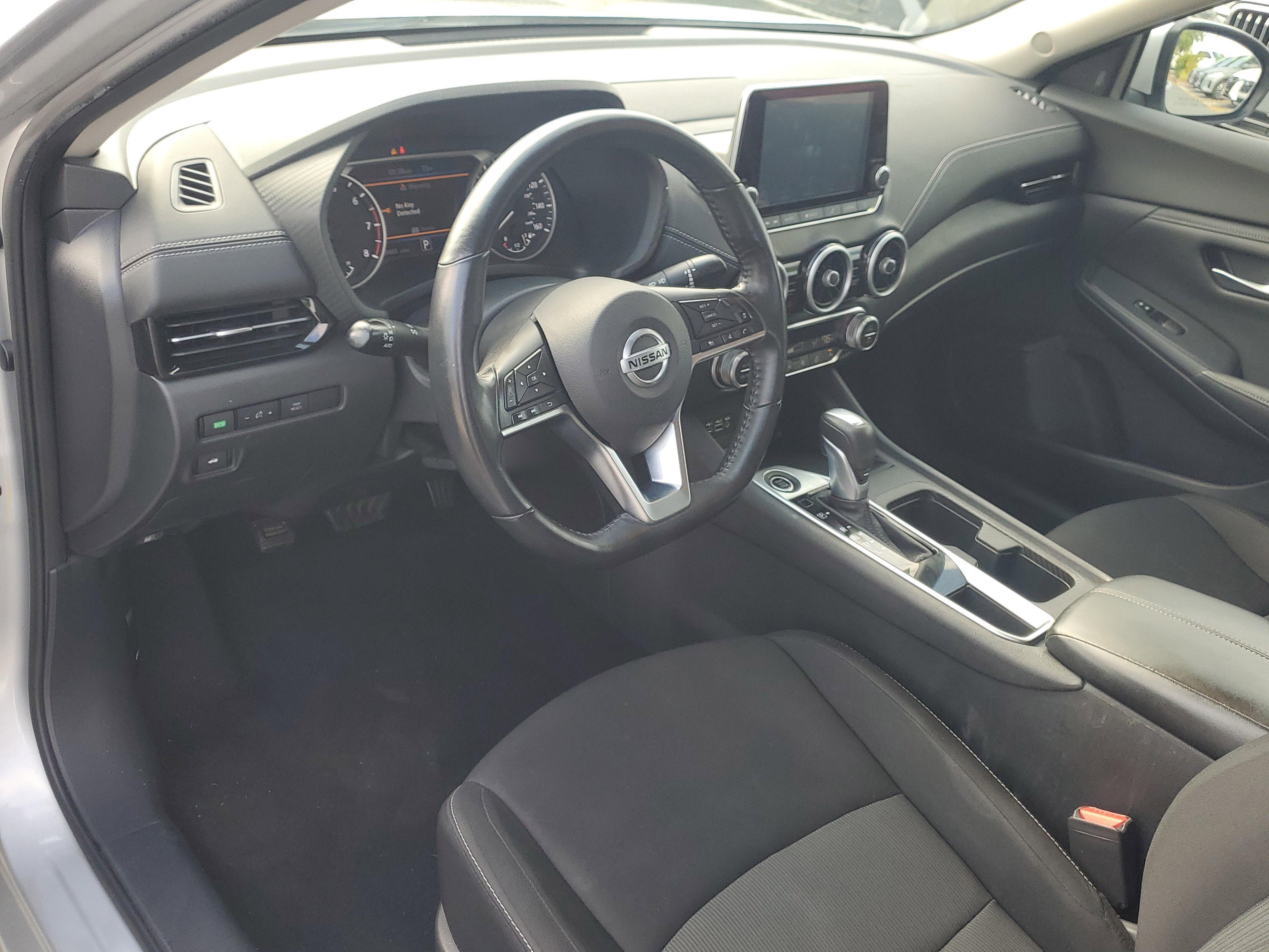 Used 2020 Nissan Sentra SV image 20