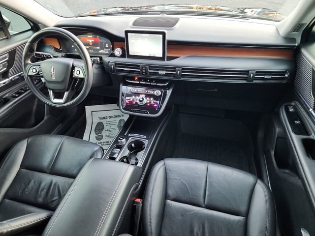 Used 2022 Lincoln Corsair Reserve image 17