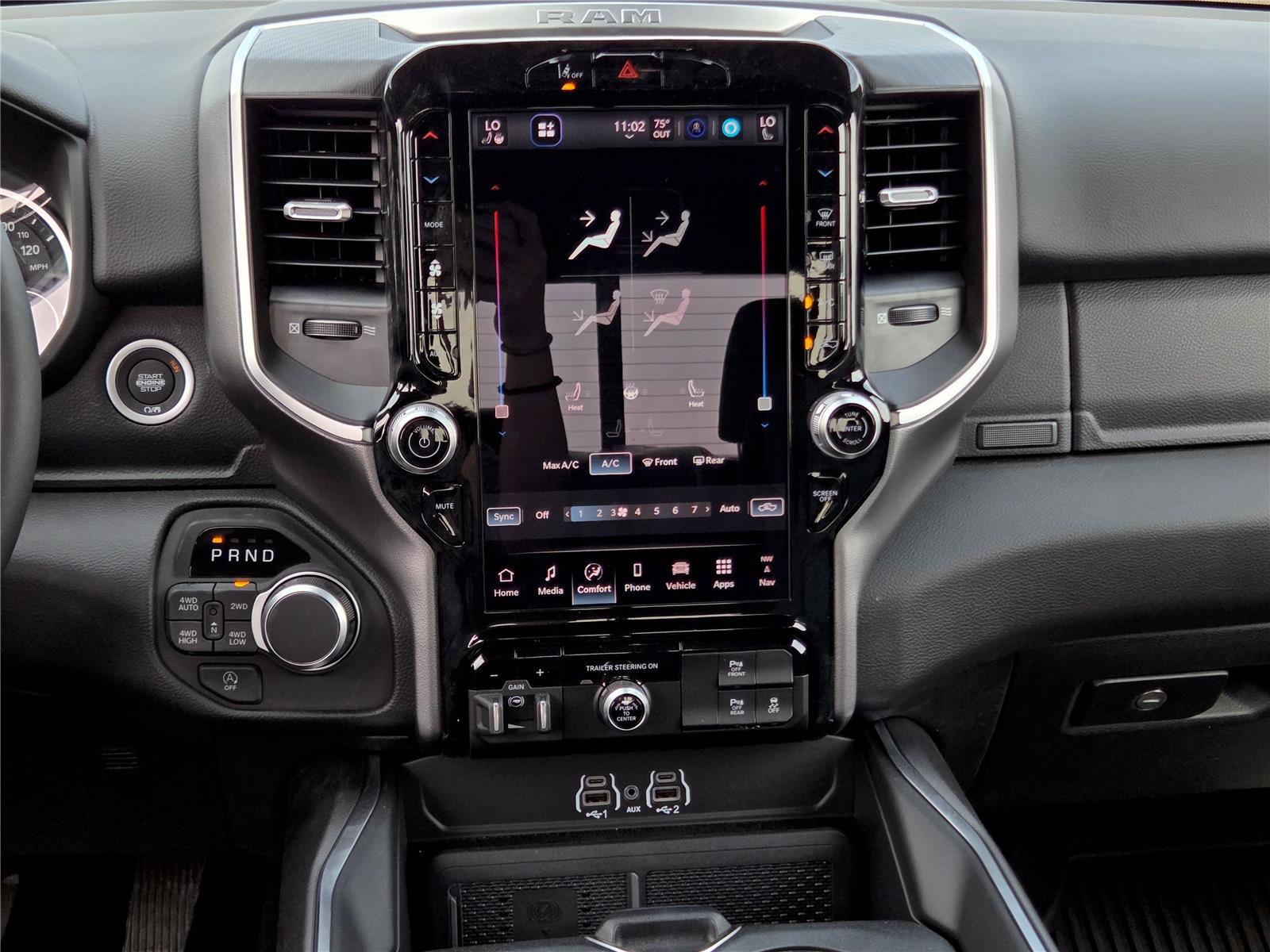 New 2026 RAM 1500 Big Horn AWD/4WD image 10