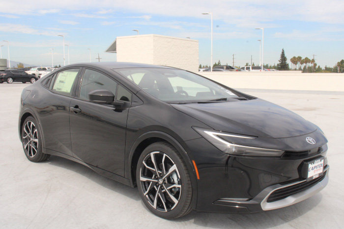 New 2027 Toyota Prius Plug-In Hybrid w/ Limited Premium Package FWD image 2