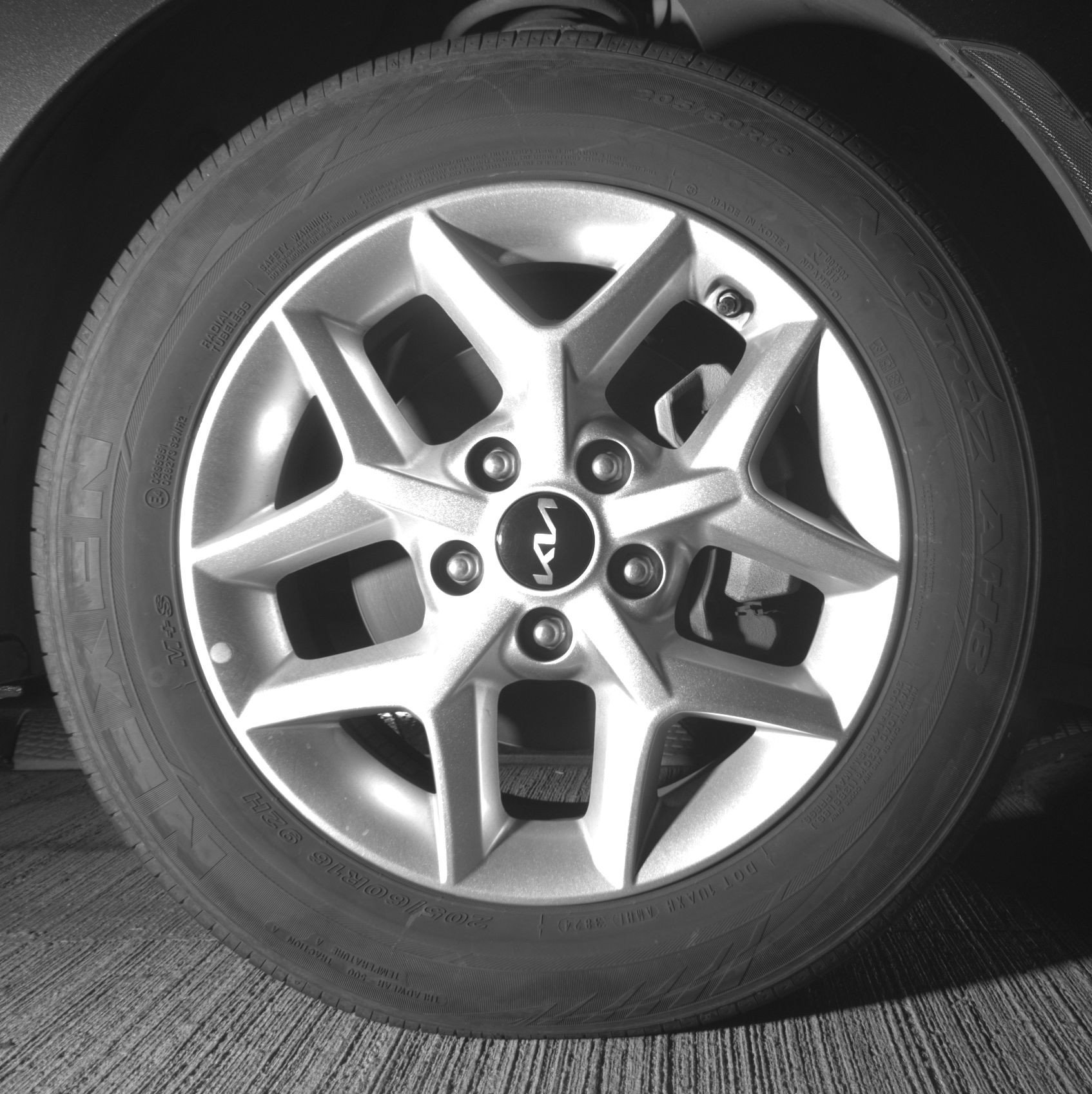 Used 2025 Kia Soul LX w/ LX Technology Package image 18