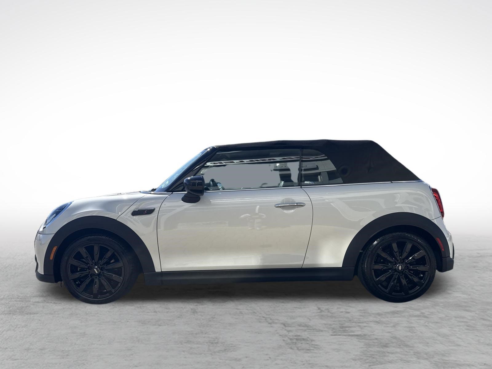 Used 2024 MINI Cooper S FWD image 5