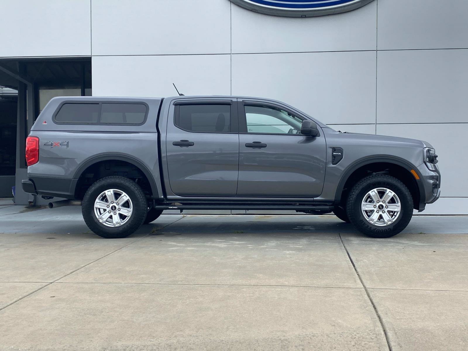 Used 2025 Ford Ranger XL w/ Trailer Tow Package AWD/4WD image 3