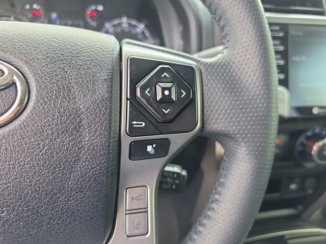 Used 2022 Toyota 4Runner SR5 Premium w/ Moonroof Package RWD image 21