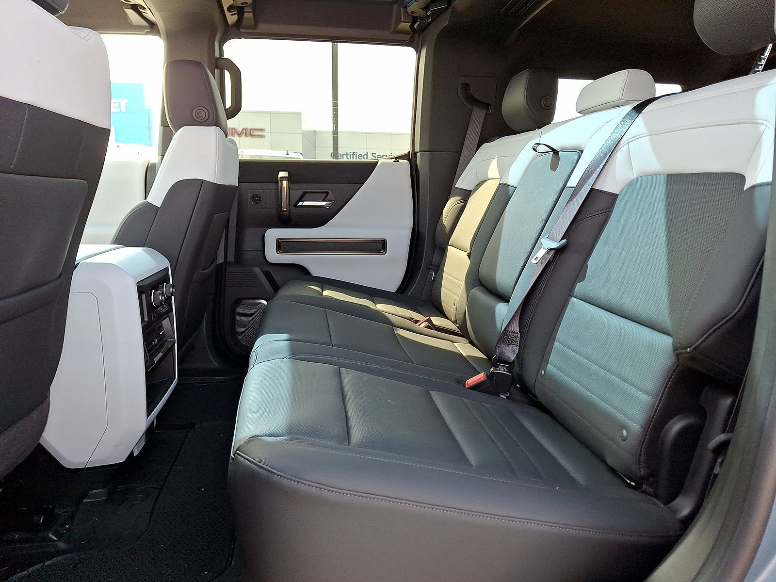 New 2024 GMC Hummer EV 3X w/ Omega Edition AWD/4WD image 13