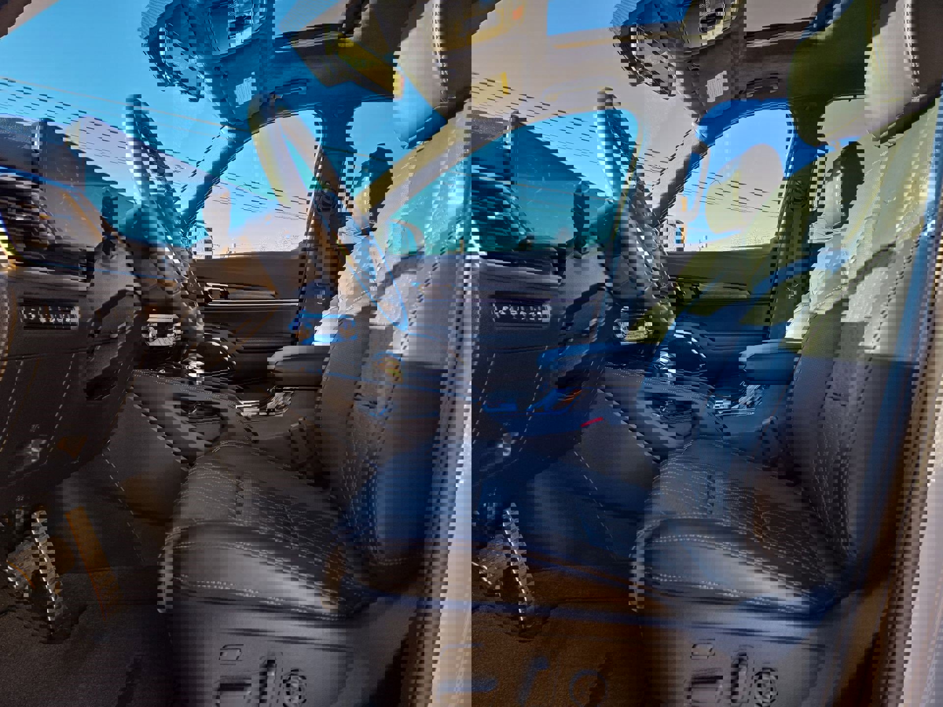 Used 2024 Kia Telluride SX Prestige X-Pro image 16