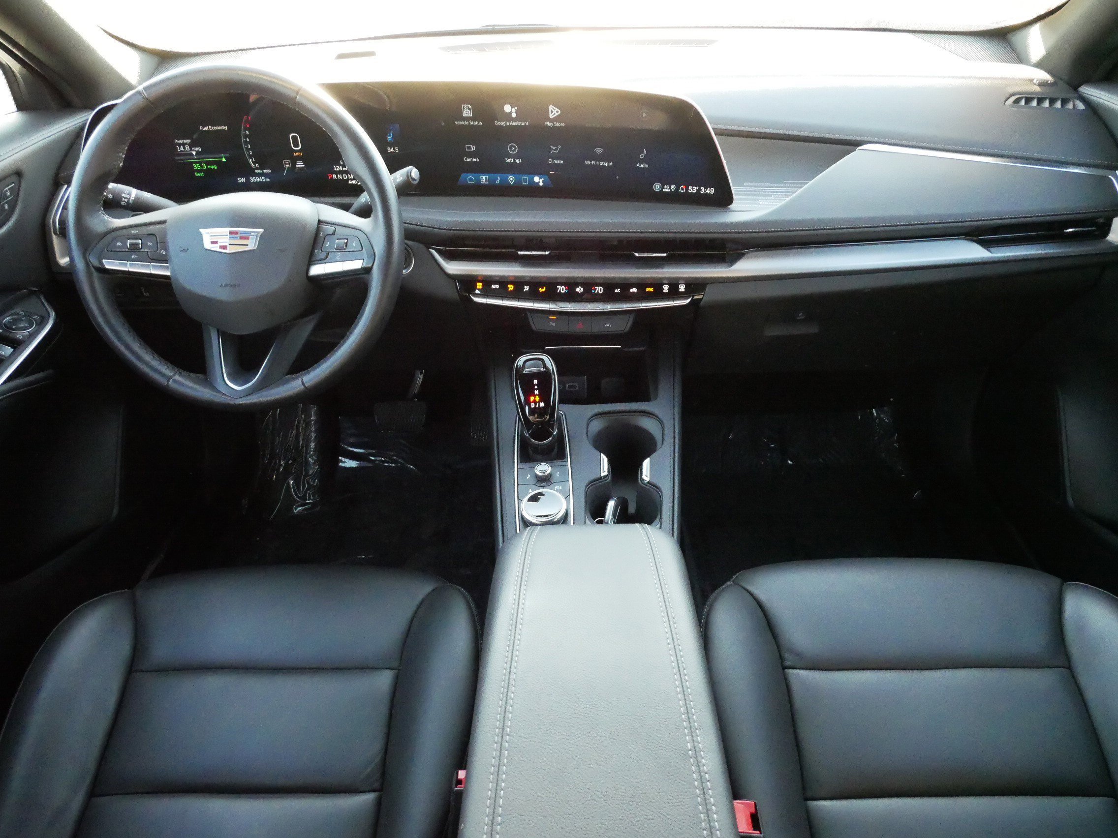 Used 2025 Cadillac XT4 Premium Luxury image 10