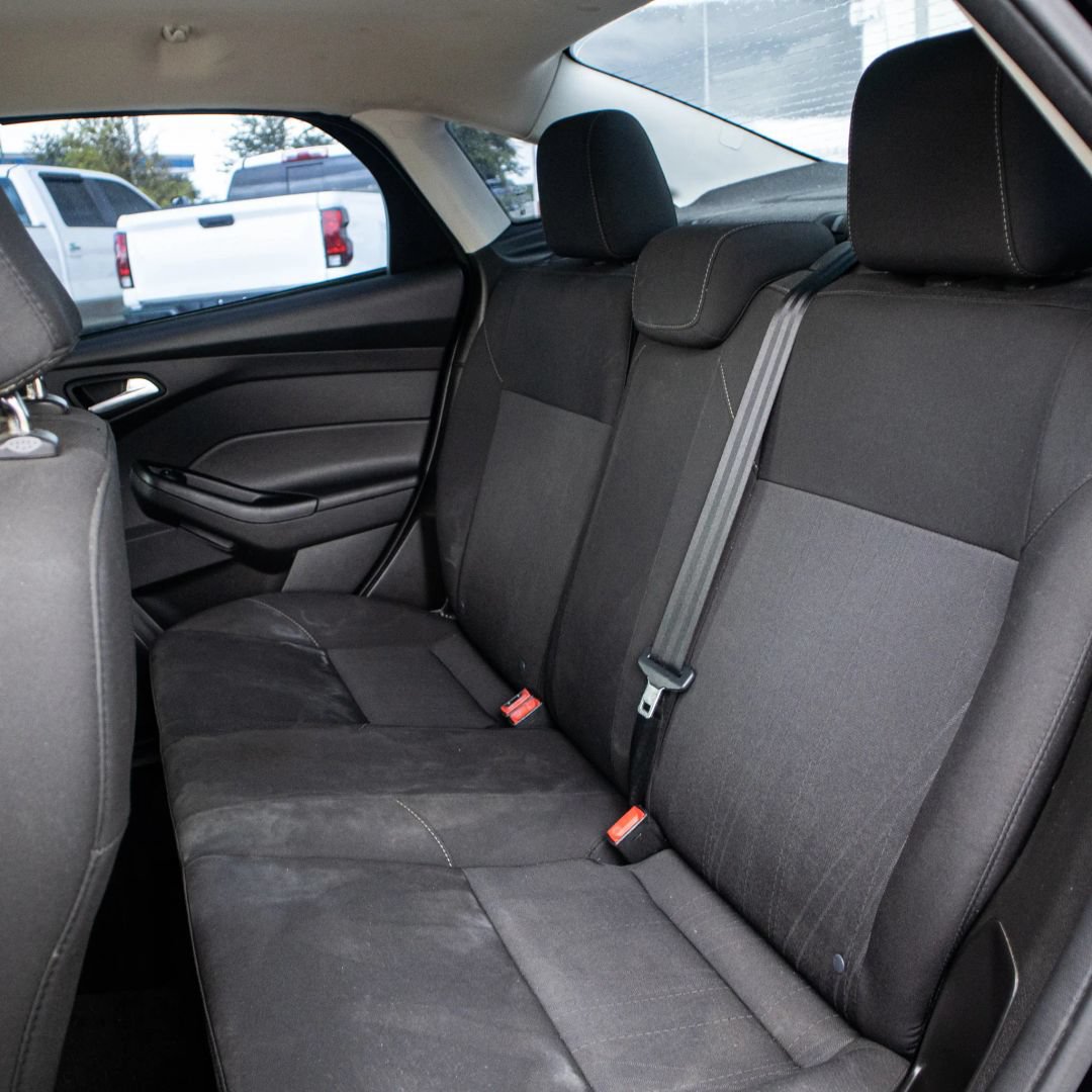 Used 2017 Ford Focus SE FWD image 17